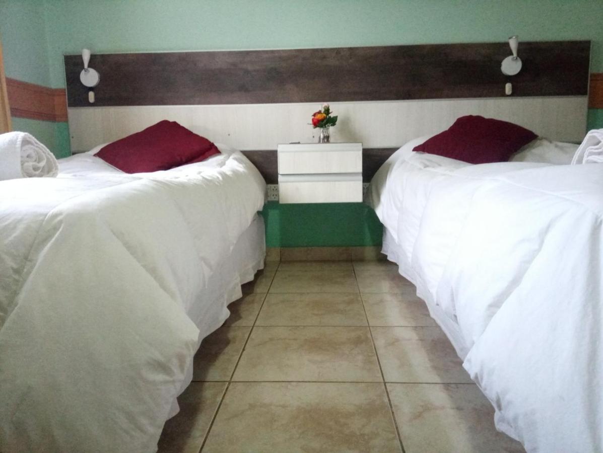 Departamentos Paisaje Del Beagle Hotel อูซัวยา ภายนอก รูปภาพ