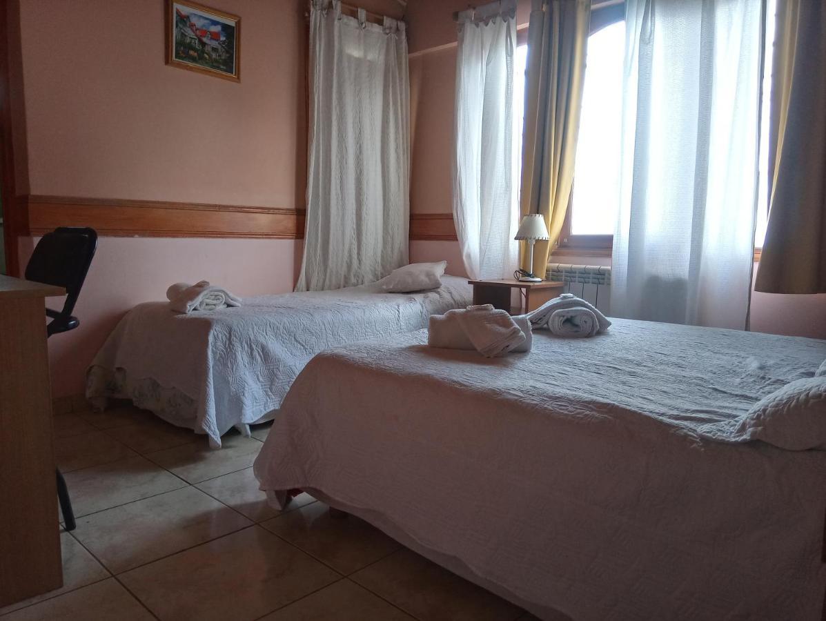 Departamentos Paisaje Del Beagle Hotel อูซัวยา ภายนอก รูปภาพ